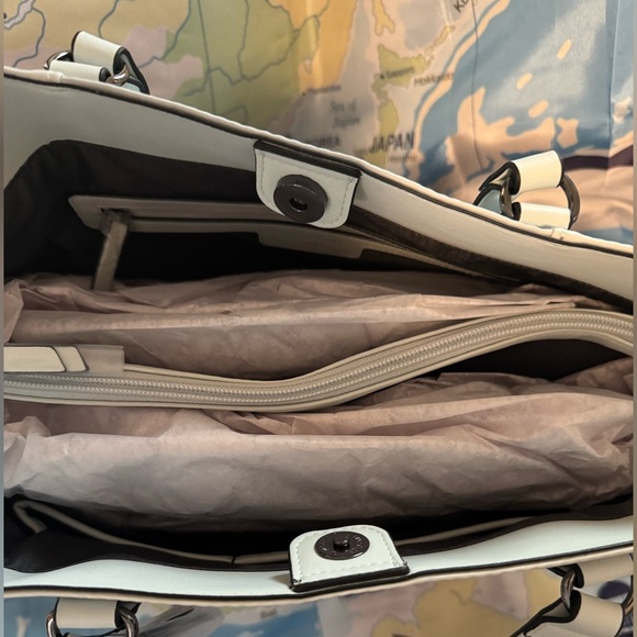 Simply Vera Vera Wang Lavey Raddix tote bag Denim Blue - Picture 5 of 14